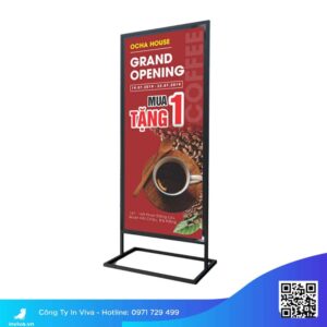 In standee chân đứng uy tín