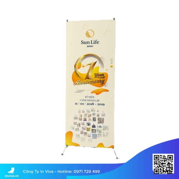 standee tất niênin standee Tân Bình