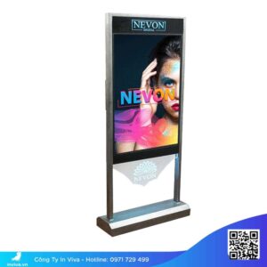 Digital standee chuyên nghiệp