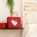 Xưởng in túi giấy đựng mỹ phẩm theo yêu cầu cao cấp, giá rẻ