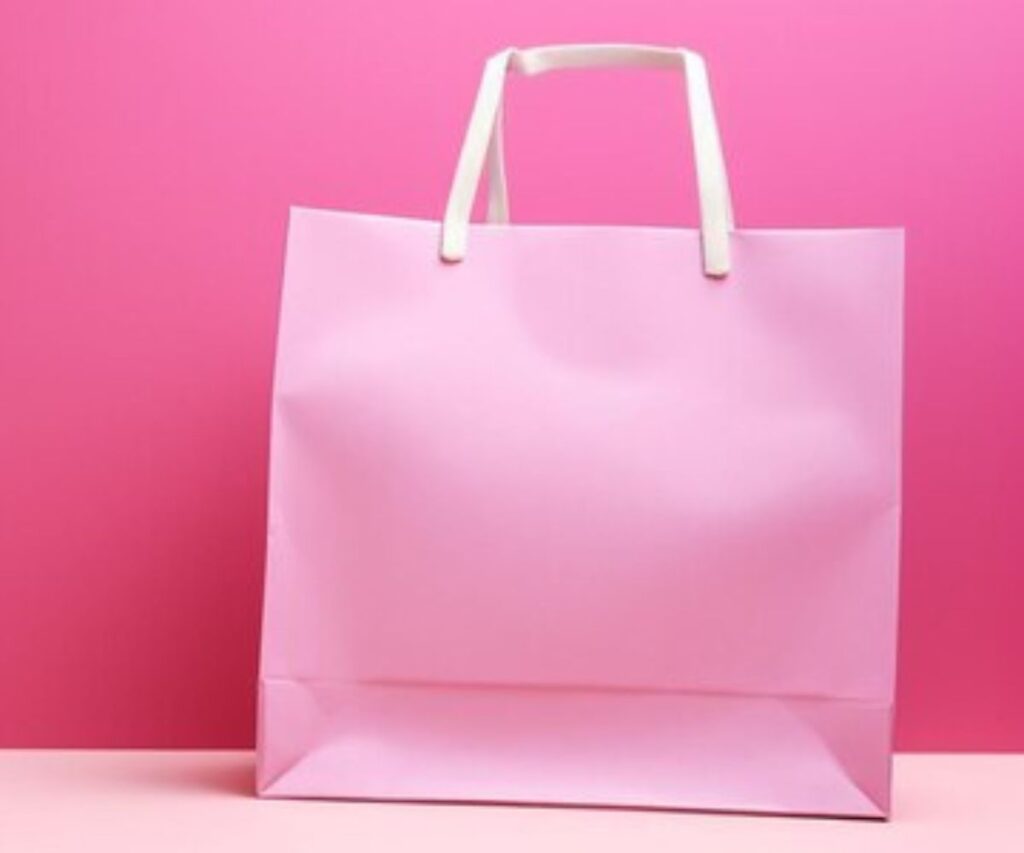 Xưởng in túi giấy hồng theo yêu cầu, giá rẻ tại HCM