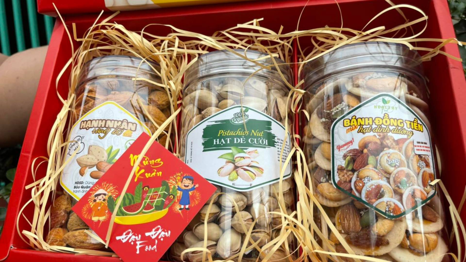 Mẫu tem nhãn dán hộp hạt dẻ, hạnh nhân