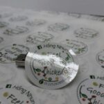 Decal nhựa được nhiều doanh nghiệp lựa chọn bởi tính ứng dụng cao