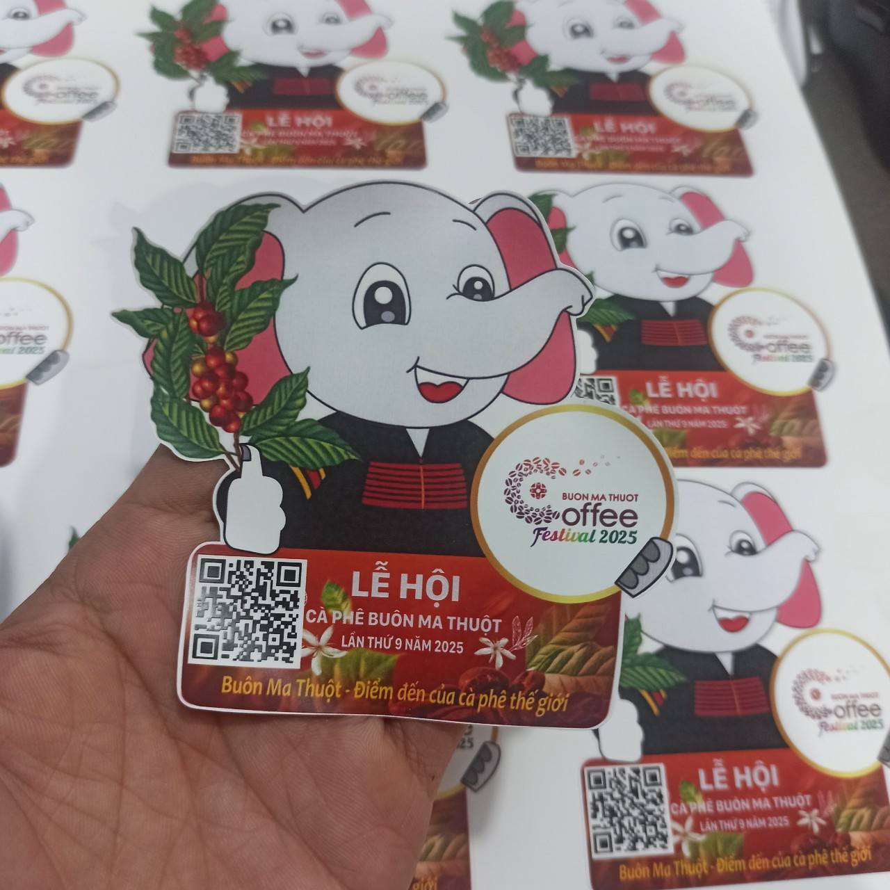 Tem decal nhãn nhựa lễ hội coffee 2025
