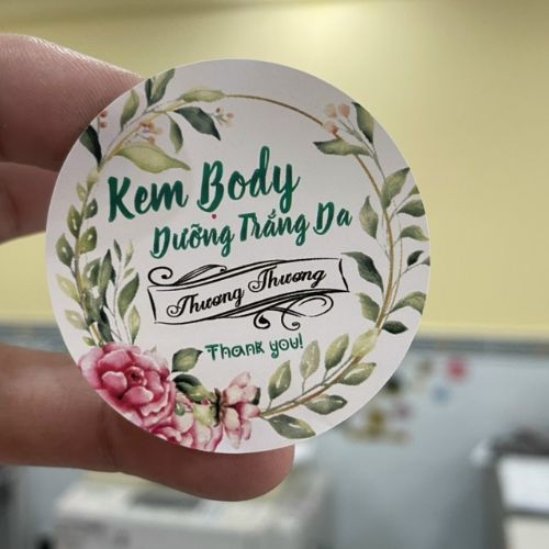 Ý tưởng thiết kế tem tròn cho kem body