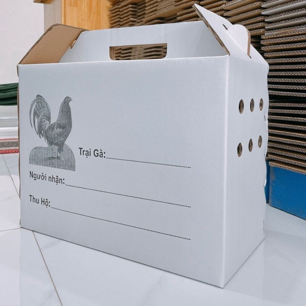 Hình ảnh thùng carton đựng gà