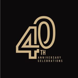 Logo 40 năm nền đen