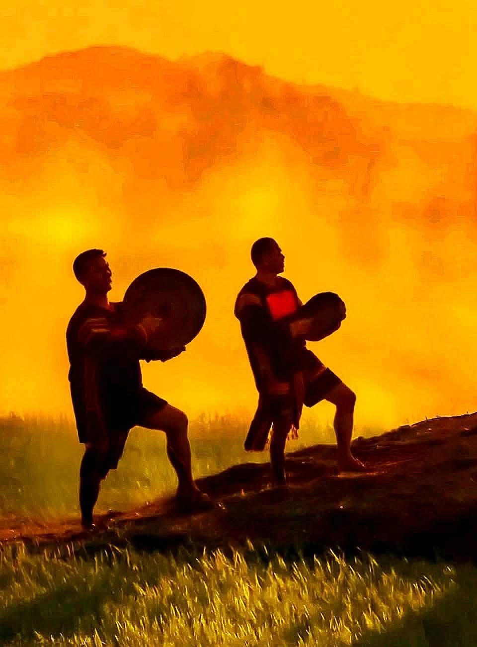 Phông nền Tay Nguyên đẹp 07
